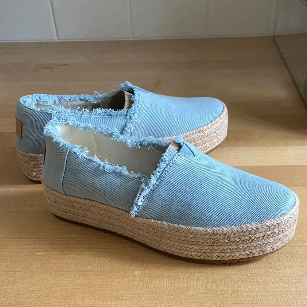 Toms Valencia canvas espadrilles